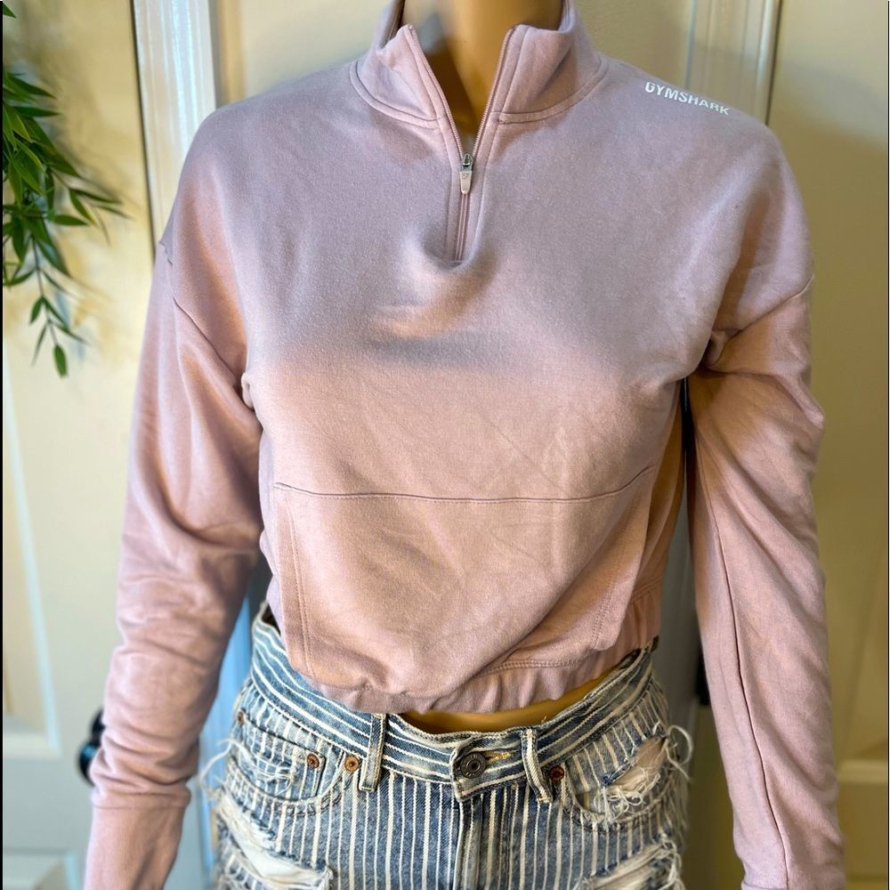 Gymshark 1/4 zip cropped long sleeve active top small
